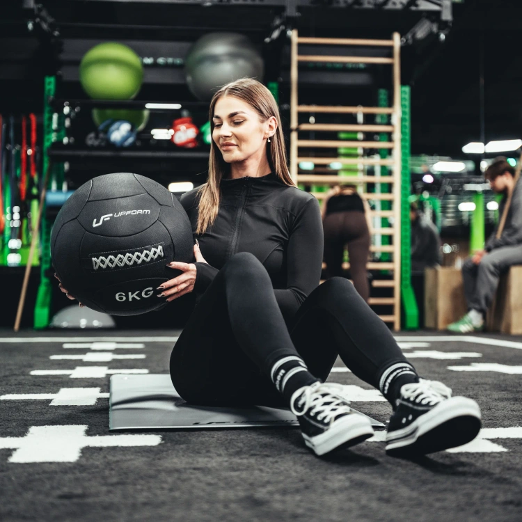 Wall Ball 15 kg – UpForm